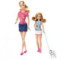 Barbie Barbie y sus hermanas Barbie y Stacie paseando al perro