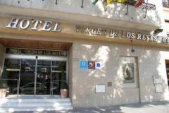 Hotel Medium Virgen de Los Reyes