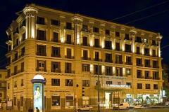 Hotel Una Napoli, Nápoles